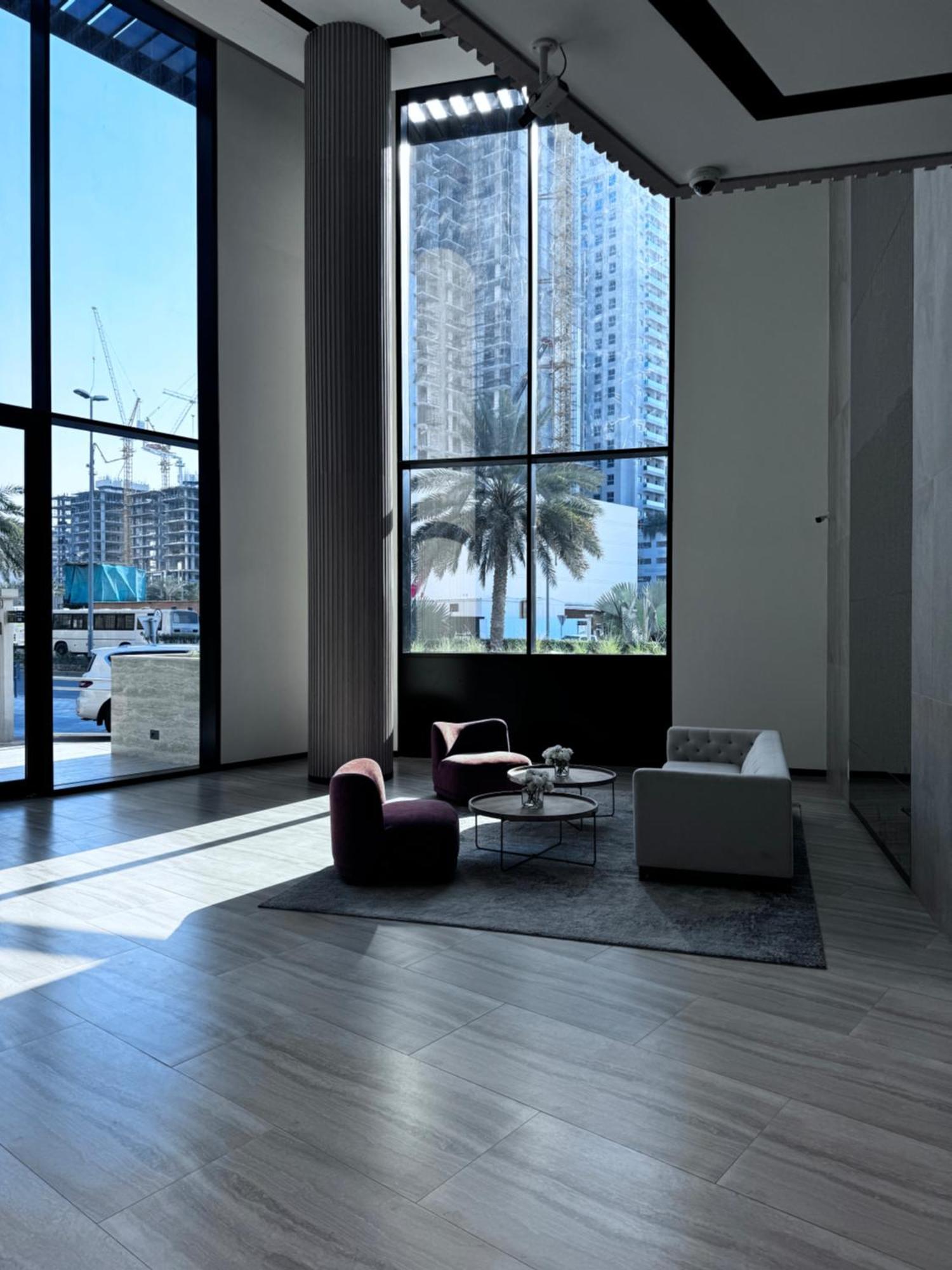 Oakley Square Oasis In Jvc Apartment