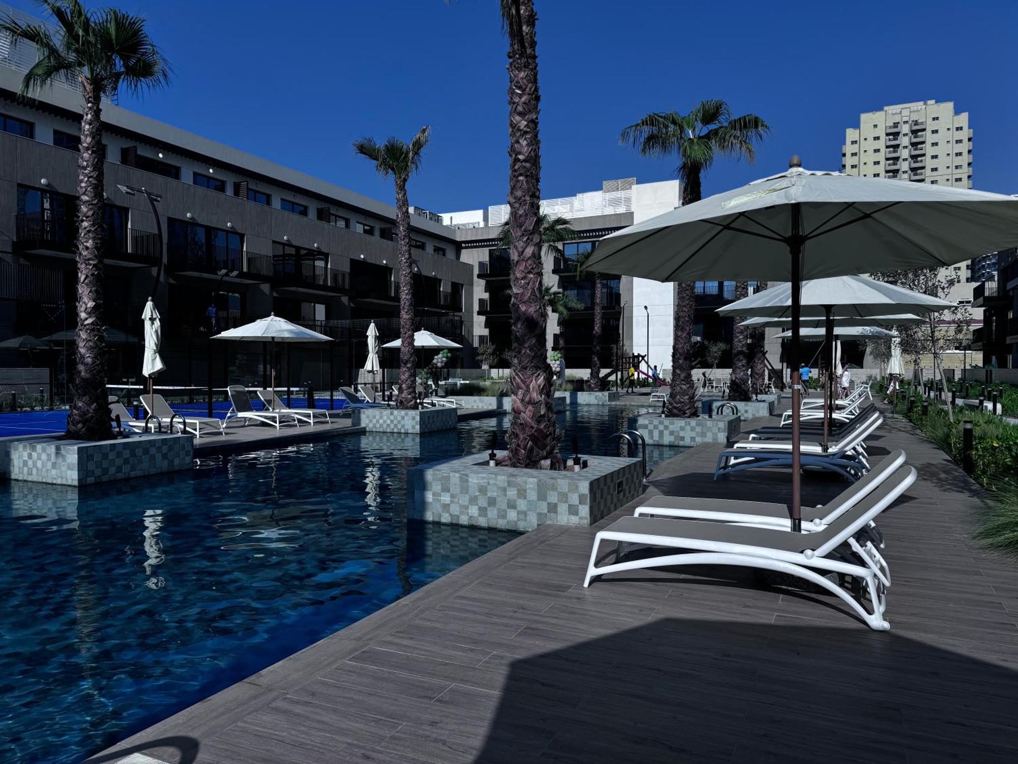 Oakley Square Oasis In Jvc Dubai